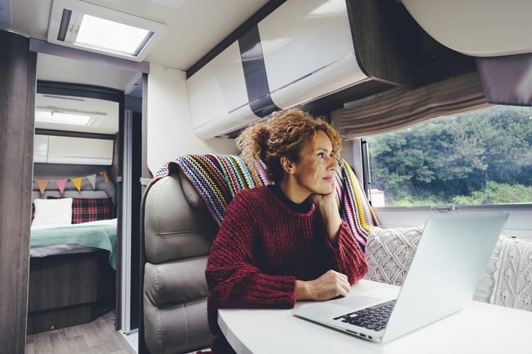Essential Tips and Guidelines for Accessing and Using the Internet While Traveling in an RV