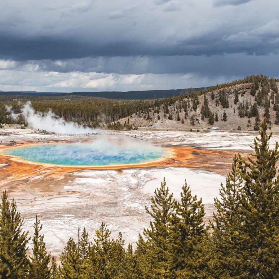 Travel Destination: Yellowstone National Park